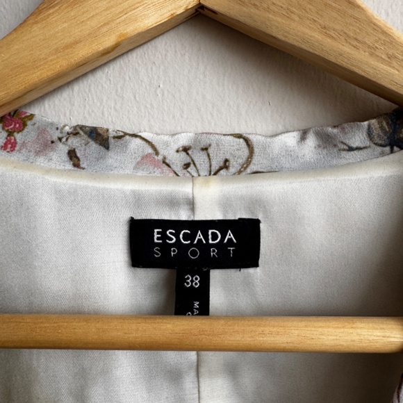 ESCADA 100% Silk Floral Button Up Dress - Size 38 - Picture 3 of 7